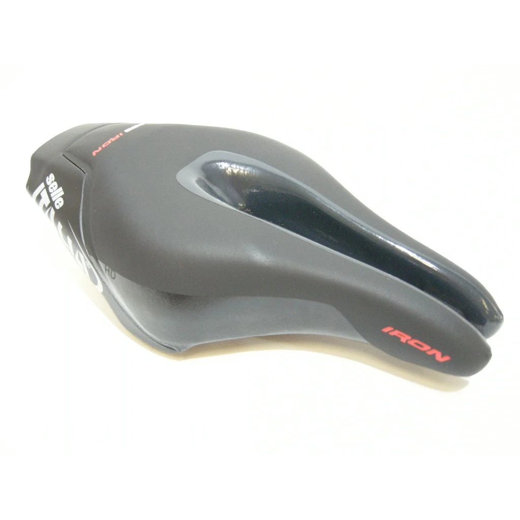Selle Italia Iron EVO Kit Carbonio Superflow Sattel