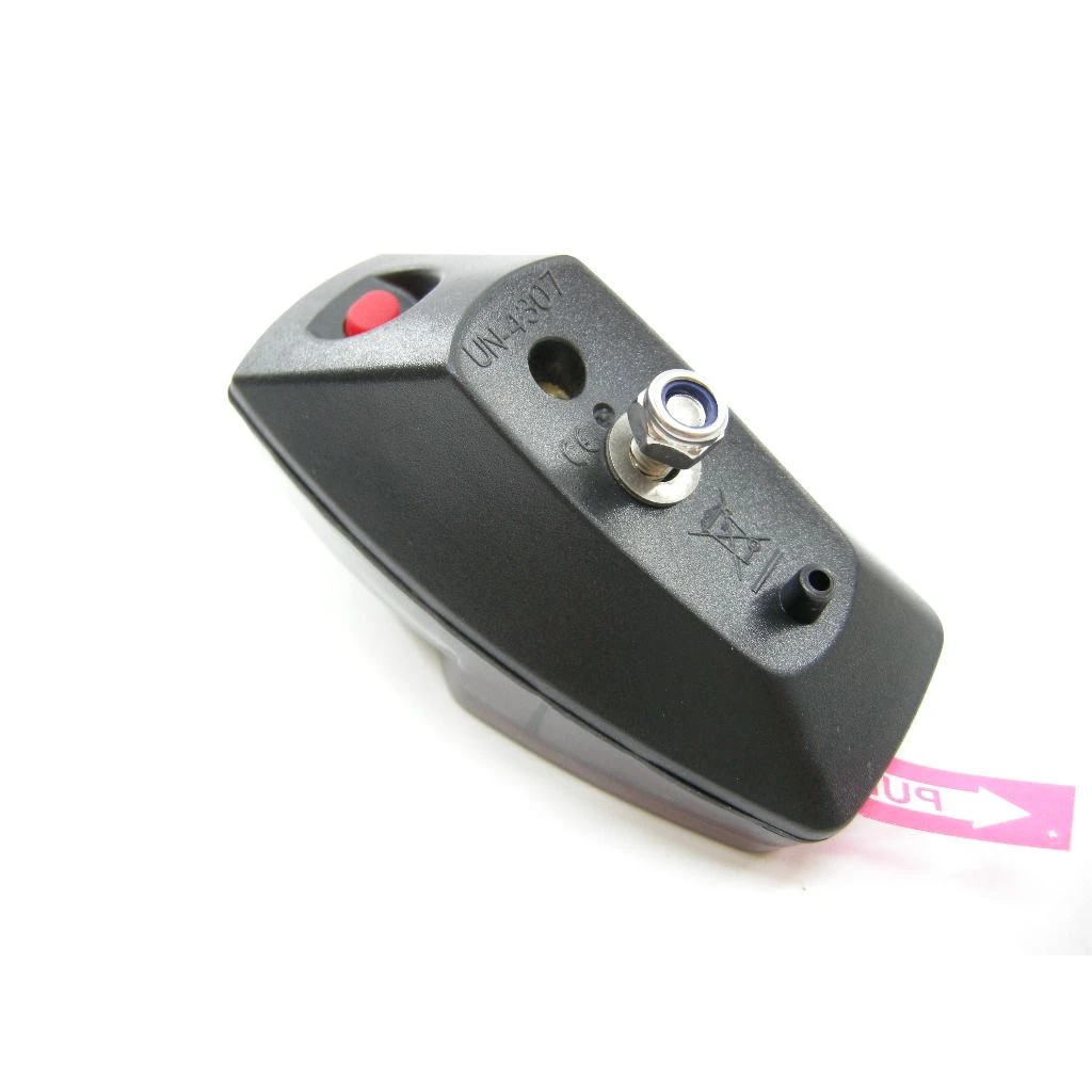 Union Rücklicht UN-4305 Inkl. Batterien Schutzblechmontage – Bild 2