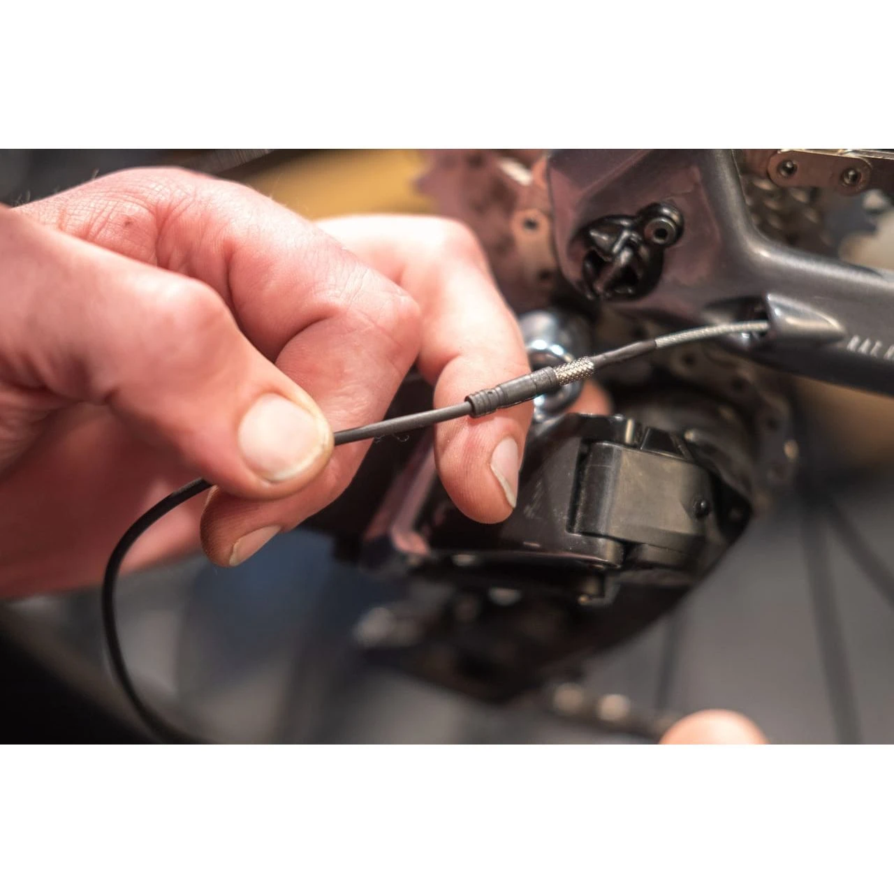 BBB Cableguideset - Kabelführungssatz Für Interne Kabel – Bild 4